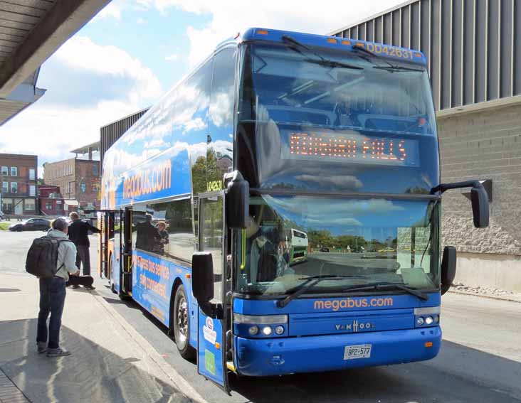 Megabus Van Hool Astromega TD925 DD42631